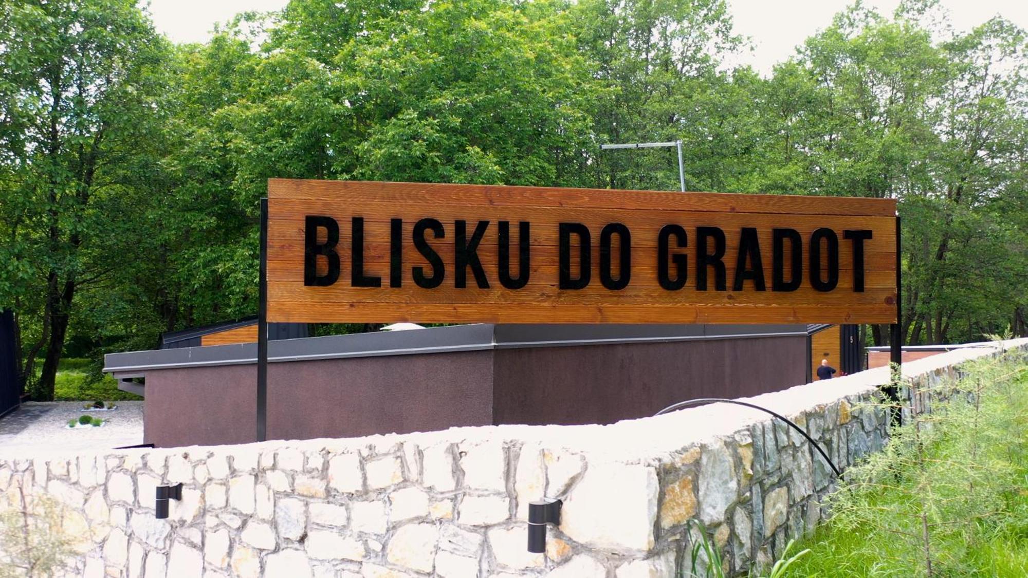 Blisku Do Gradot - Riverfront Luxury Cabins Skopje Eksteriør billede